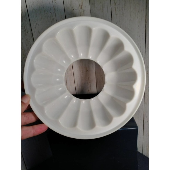 Tupperware Jel-N-Serve mold #616 White REPLACEMENT (C11) - Picture 3 of 5